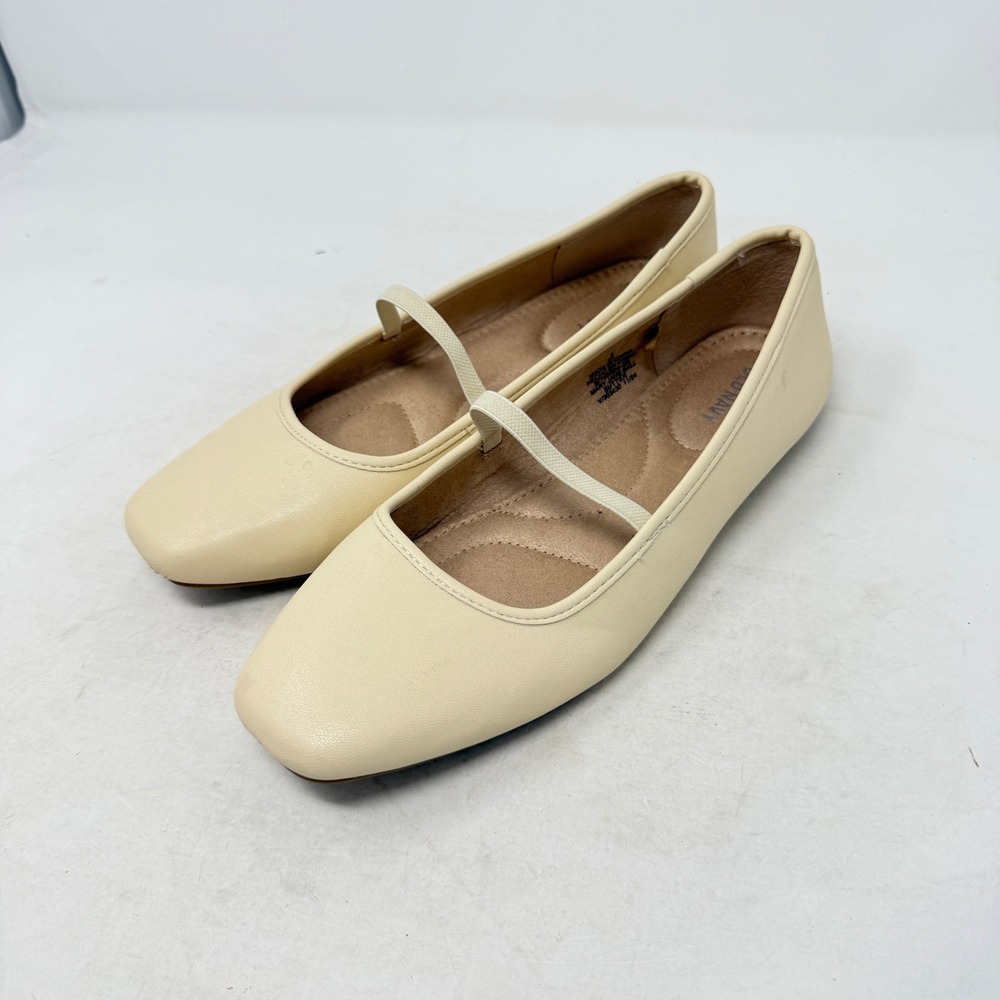 Old Navy Mary Jane Ball Butter Cream Flats 8 Square Toe Balletcore Neutral Chic